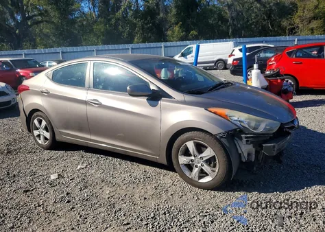 2013 Hyundai Elantra Gls z USA, uszkodzony, nr VIN 5NPDH4AE5DH158984